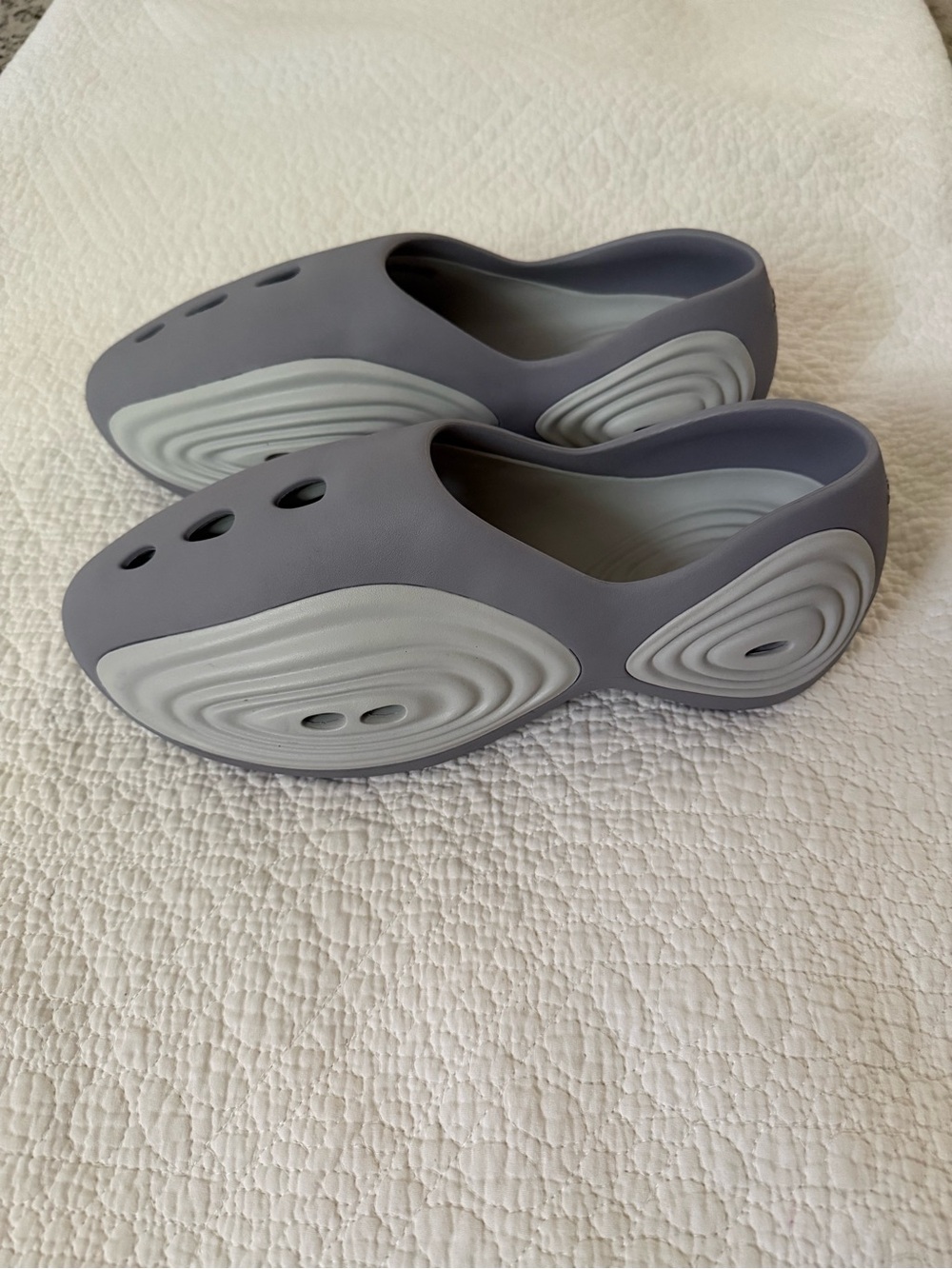 Unisex Crocs Ripple Men’s 9 Women’s 11